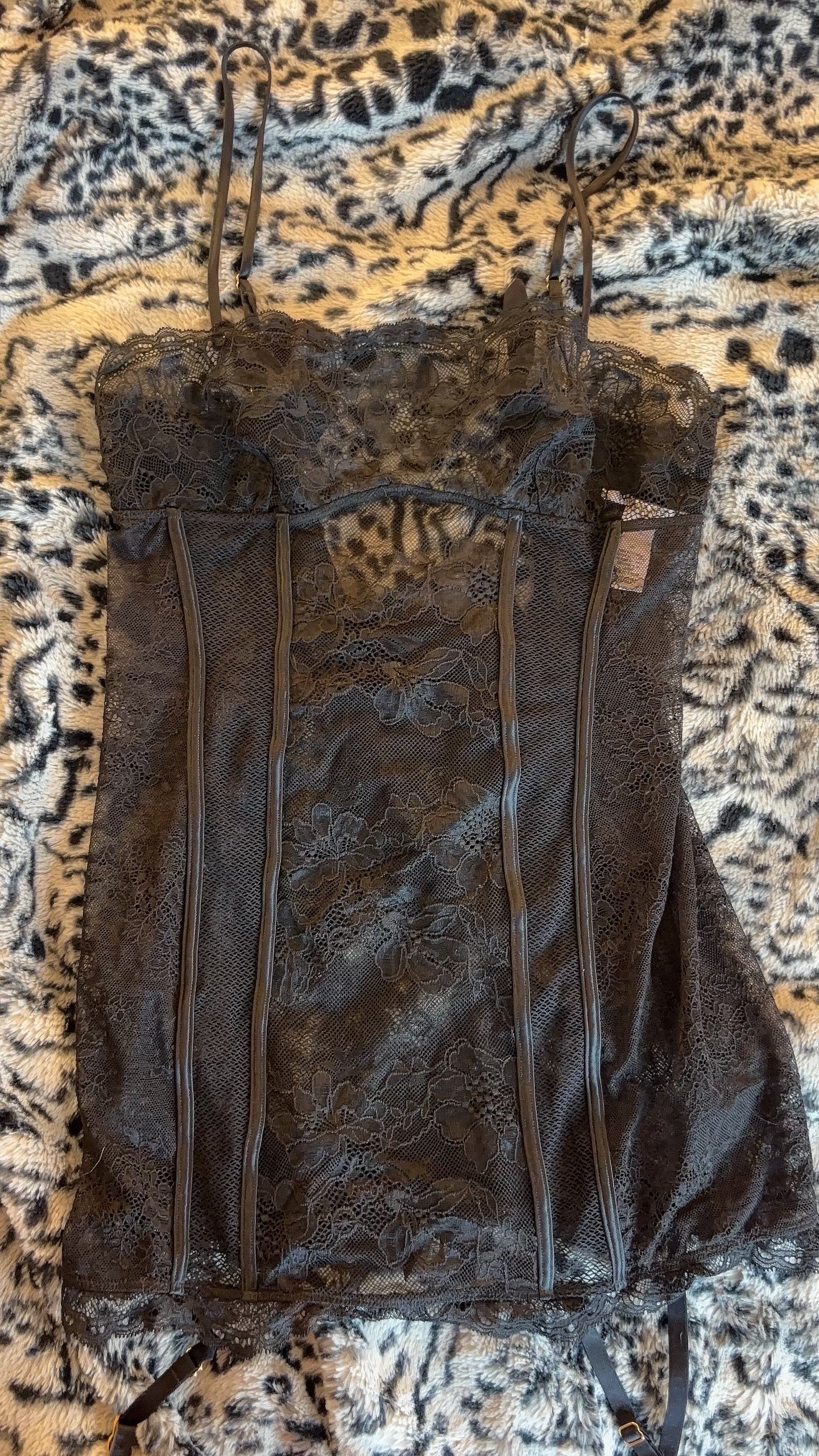 guêpière noir en dentelle